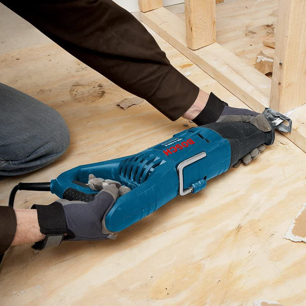 Scie Sabre Et Scie Alligator Scie Sabre Bosch Filaire GSA 1100 E 1100 W Avec Coffret De Transport 4 Scie Sabre Et Scie Alligator Scie Sabre Bosch Filaire GSA 1100 E 1100 W Avec Coffret De Transport – Image 2