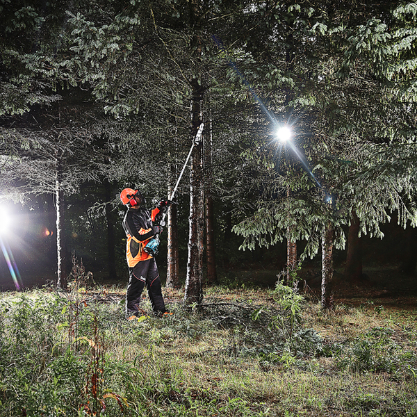 Taille Haie Outil De Jardin Multifonctions - Makita DUX60Z - 2 X 18V Li-Ion (sans Batterie Ni Chargeur) 4 Taille Haie Outil De Jardin Multifonctions - Makita DUX60Z - 2 X 18V Li-Ion (sans Batterie Ni Chargeur) – Image 2