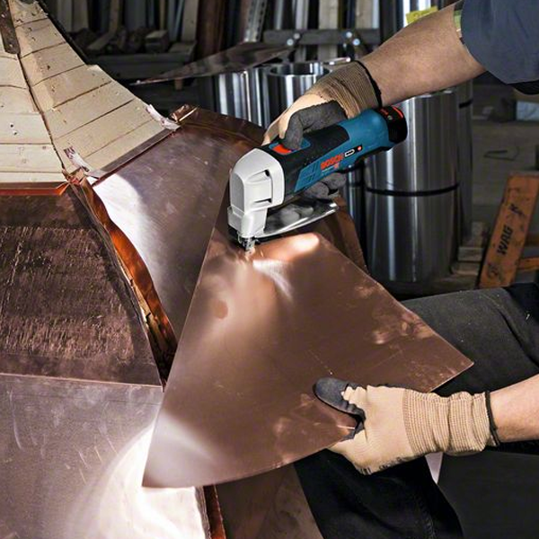 Grignoteuse Et Cisaille Electrique Cisaille à Tôle Sans Fil GSC 12V-13 Bosch L-Boxx 2 Batteries 0601926108 6 Grignoteuse Et Cisaille Electrique Cisaille à Tôle Sans Fil GSC 12V-13 Bosch L-Boxx 2 Batteries 0601926108 – Image 4