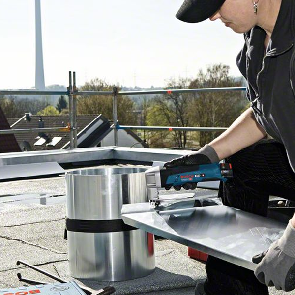 Grignoteuse Et Cisaille Electrique Cisaille à Tôle Sans Fil GSC 12V-13 Bosch L-Boxx 2 Batteries 0601926108 7 Grignoteuse Et Cisaille Electrique Cisaille à Tôle Sans Fil GSC 12V-13 Bosch L-Boxx 2 Batteries 0601926108 – Image 5