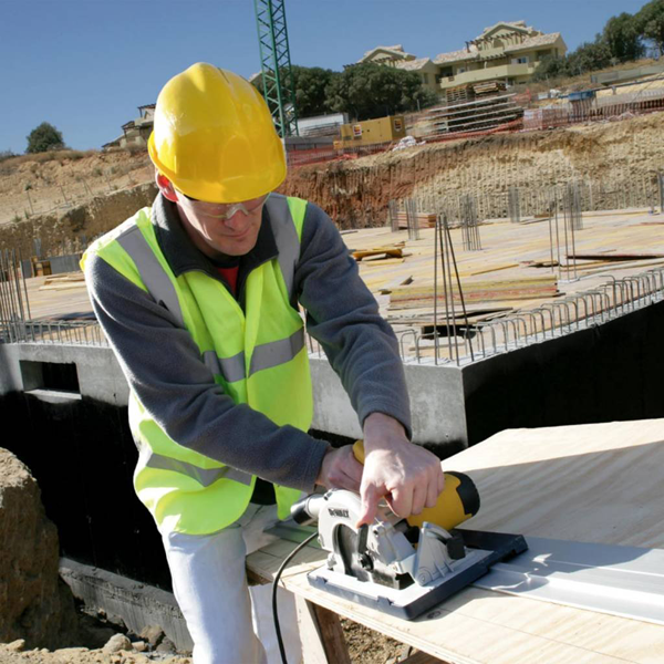 Scie Circulaire Filaire Scie Circulaire Dewalt DWE560K Ø185 Mm 1350 W Compacte Avec Coffret 4 Scie Circulaire Filaire Scie Circulaire Dewalt DWE560K Ø185 Mm 1350 W Compacte Avec Coffret – Image 2