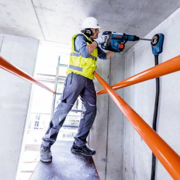 Perforateur Sds Max Perforateur Bosch SDS-Max GBH 18V-45C S/Batterie Ni Chargeur En Coffret 4 Perforateur Sds Max Perforateur Bosch SDS-Max GBH 18V-45C S/Batterie Ni Chargeur En Coffret – Image 2