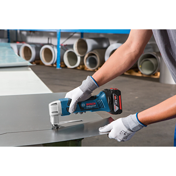 Grignoteuse Et Cisaille Electrique Cisaille à Tôle Sans Fil Bosch GSC 18V-16 Pro - Sans Batterie 3 Grignoteuse Et Cisaille Electrique Cisaille à Tôle Sans Fil Bosch GSC 18V-16 Pro - Sans Batterie