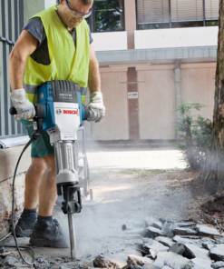 Marteau Piqueur, Démolisseur Et Carotteuse Burineur Brise Béton Bosch GSH27VC 62J 1000 Frappes/min 6 Pans 28mm 2 000W 11 Marteau Piqueur, Démolisseur Et Carotteuse Burineur Brise Béton Bosch GSH27VC 62J 1000 Frappes/min 6 Pans 28mm 2 000W -Outils électroportatifs Soldes gsh27vc brise beton