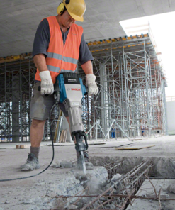 Marteau Piqueur, Démolisseur Et Carotteuse Burineur Brise Béton Bosch GSH27VC 62J 1000 Frappes/min 6 Pans 28mm 2 000W 10 Marteau Piqueur, Démolisseur Et Carotteuse Burineur Brise Béton Bosch GSH27VC 62J 1000 Frappes/min 6 Pans 28mm 2 000W -Outils électroportatifs Soldes gsh27vc brisebeton