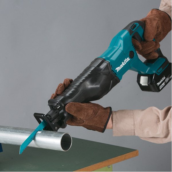 Scie Sabre Et Scie Alligator Scie Récipro 18 V Li-Ion DJR187Z 670 W (machine Seule) Makita 4 Scie Sabre Et Scie Alligator Scie Récipro 18 V Li-Ion DJR187Z 670 W (machine Seule) Makita – Image 2