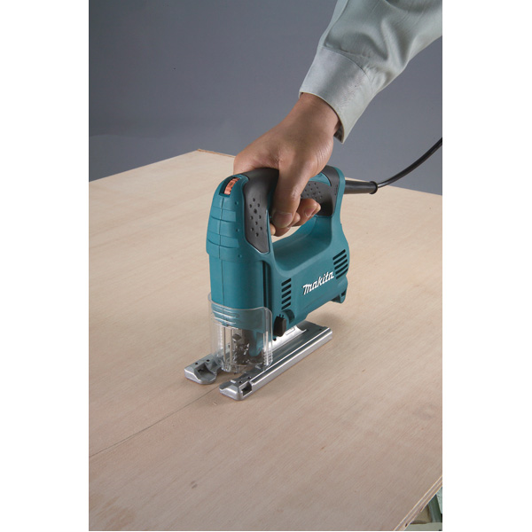 Scie Sauteuse Filaire Scie Sauteuse Pendulaire 450W Référence Makita 4329K : 4329K 4 Scie Sauteuse Filaire Scie Sauteuse Pendulaire 450W Référence Makita 4329K : 4329K – Image 2