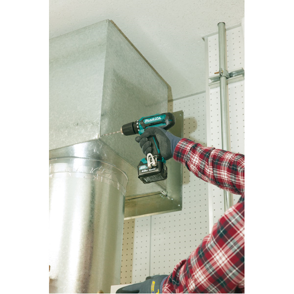 Visseuse Sans Fil Perceuse Visseuse DF333DWAE 10,8 V Li-Ion 2 Ah CXT Ø 10 Mm Makita 7 Visseuse Sans Fil Perceuse Visseuse DF333DWAE 10,8 V Li-Ion 2 Ah CXT Ø 10 Mm Makita – Image 5