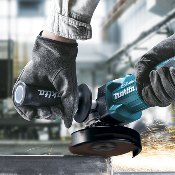 Meuleuse D'angle ø 125 Mm Meuleuse Makita 40 V Max Li-Ion 4 Ah - Diamètre 125 Mm - Puissance 1100 W - 2 Batteries + Chargeur 6 Meuleuse D'angle ø 125 Mm Meuleuse Makita 40 V Max Li-Ion 4 Ah - Diamètre 125 Mm - Puissance 1100 W - 2 Batteries + Chargeur – Image 4