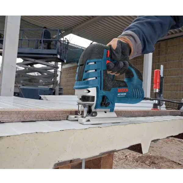 Scie Sauteuse Filaire Scie Sauteuse Bosch GST 150 BCE Pour Applications Exigeantes 750 W 6 Scie Sauteuse Filaire Scie Sauteuse Bosch GST 150 BCE Pour Applications Exigeantes 750 W – Image 4