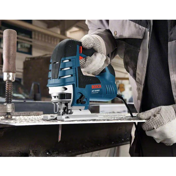 Scie Sauteuse Filaire Scie Sauteuse Bosch GST 150 BCE Pour Applications Exigeantes 750 W 7 Scie Sauteuse Filaire Scie Sauteuse Bosch GST 150 BCE Pour Applications Exigeantes 750 W – Image 5